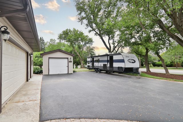 5019 Burman Drive, Crystal Lake, IL 60014