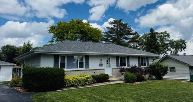 N92W17274 Forest DRIVE, Menomonee Falls, WI 53051