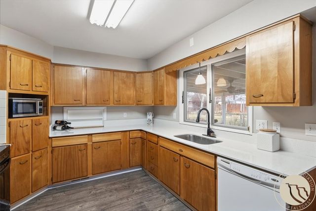 1725 Avenue F, Billings, MT 59102