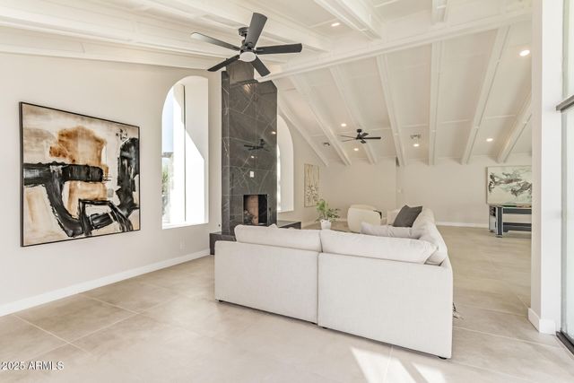 3301 E ROVEY Avenue, Paradise Valley, AZ 85253