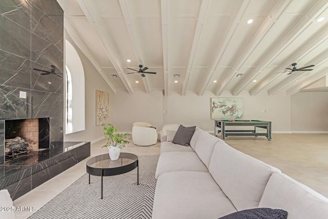 3301 E ROVEY Avenue, Paradise Valley, AZ 85253