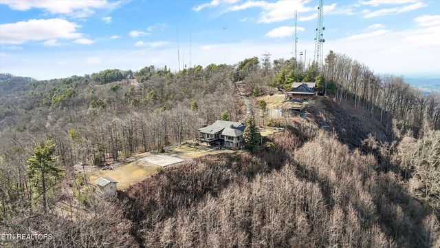 3060 Tower Rd, Sevierville, TN 37876