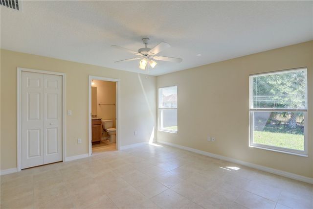 8476 104th Avenue, Vero Beach, FL 32967