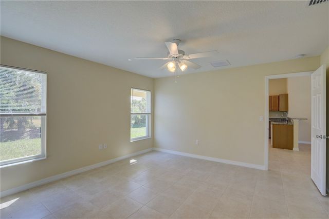 8476 104th Avenue, Vero Beach, FL 32967