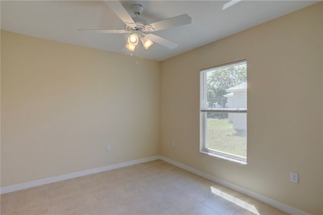 8476 104th Avenue, Vero Beach, FL 32967