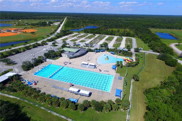 8476 104th Avenue, Vero Beach, FL 32967