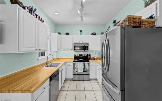 701 Diana Drive, Thomasville, NC 27360