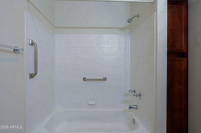 750 E NORTHERN Avenue 1113, Phoenix, AZ 85020