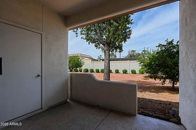 750 E NORTHERN Avenue 1113, Phoenix, AZ 85020
