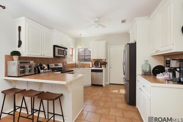 40433 Crossgate Place, Gonzales, LA 70737