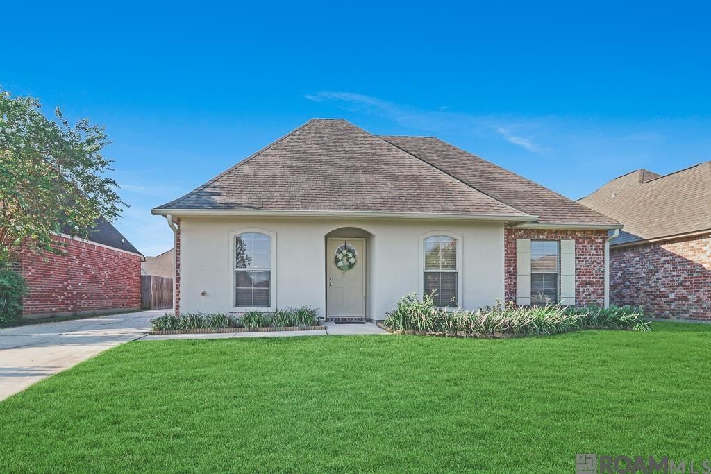 40433 Crossgate Place, Gonzales, LA 70737