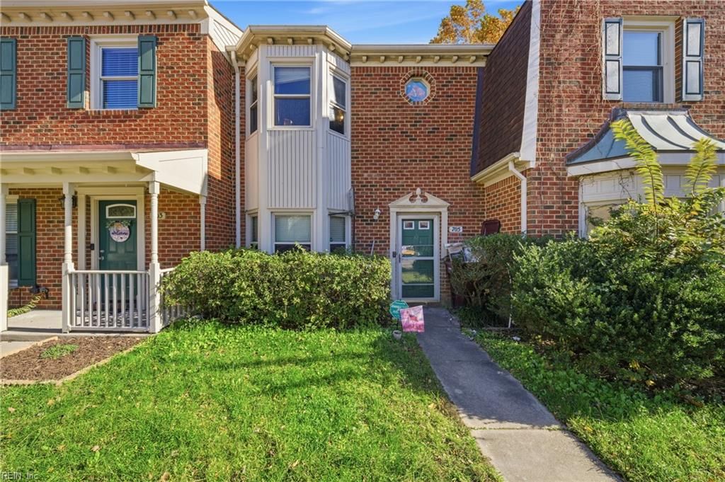 705 Creekside CRES, Chesapeake, VA 23320