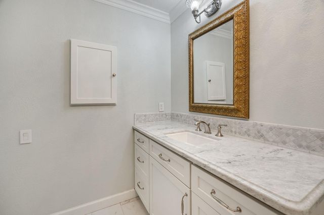 7727 Granite Ave, Orangevale, CA 95662