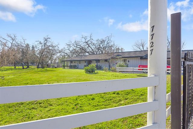 7727 Granite Ave, Orangevale, CA 95662