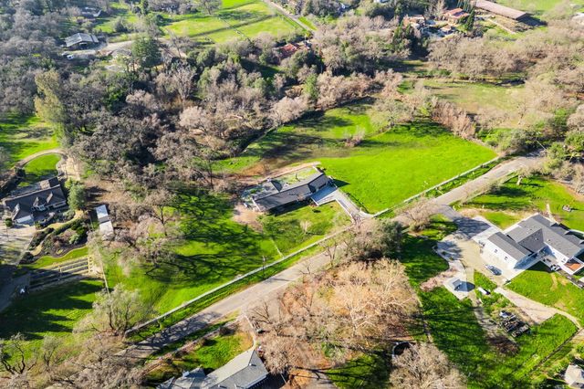 7727 Granite Ave, Orangevale, CA 95662