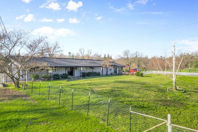 7727 Granite Ave, Orangevale, CA 95662