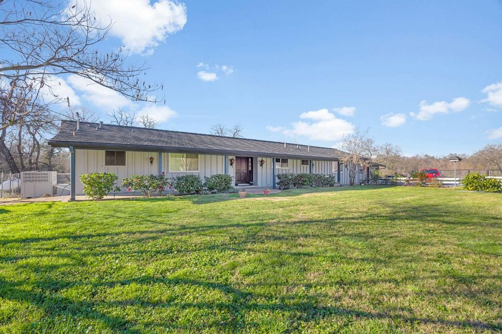 7727 Granite Ave, Orangevale, CA 95662