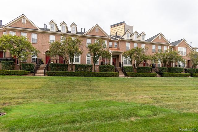 25540 Saint James, Southfield, MI 48075