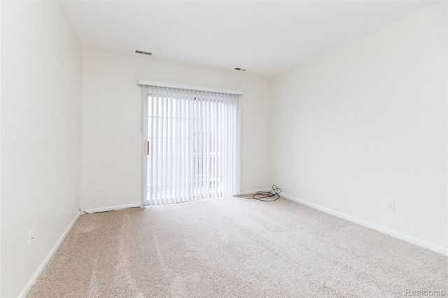 25540 Saint James, Southfield, MI 48075