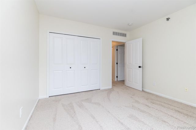 25540 Saint James, Southfield, MI 48075