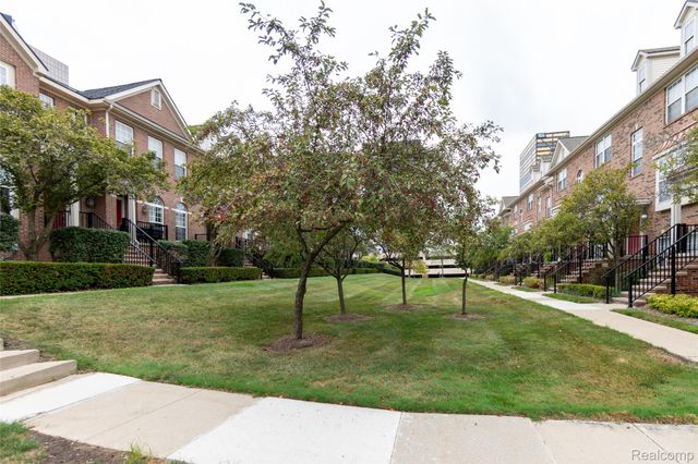 25540 Saint James, Southfield, MI 48075