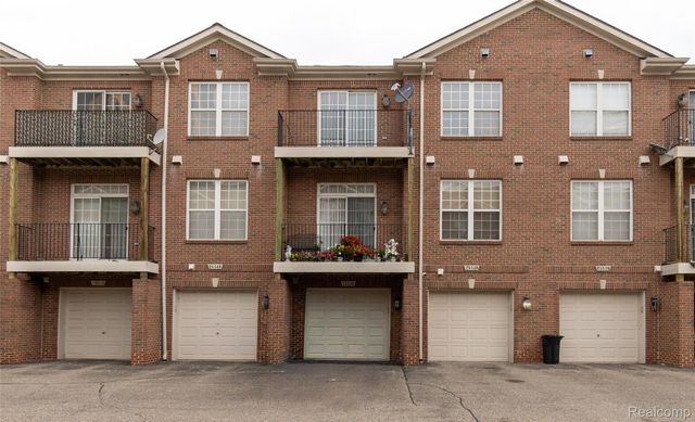 25540 Saint James, Southfield, MI 48075