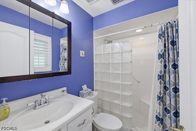 3356 N Key DR 7, North Fort Myers, FL 33903