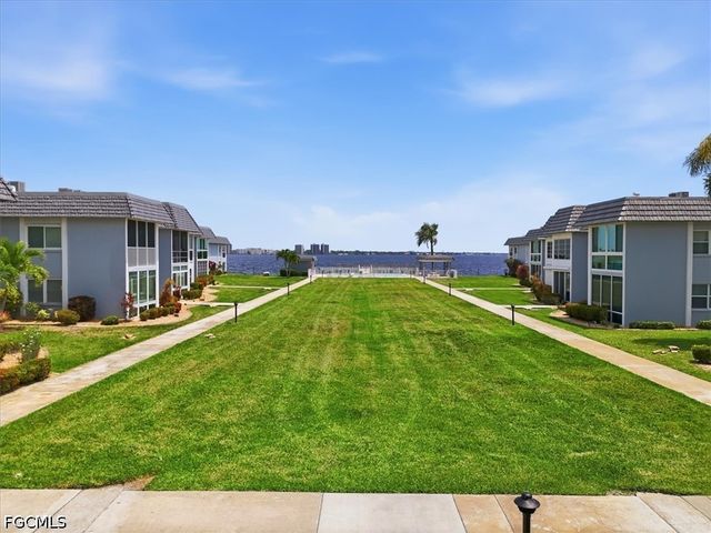 3356 N Key DR 7, North Fort Myers, FL 33903