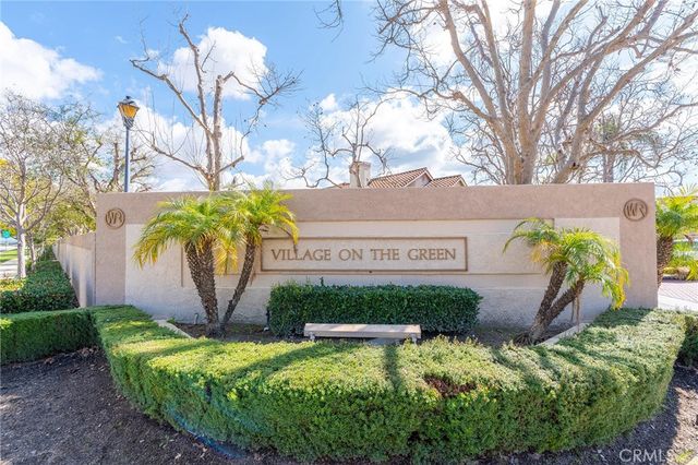 620 Ivywood F, Simi Valley, CA 93065