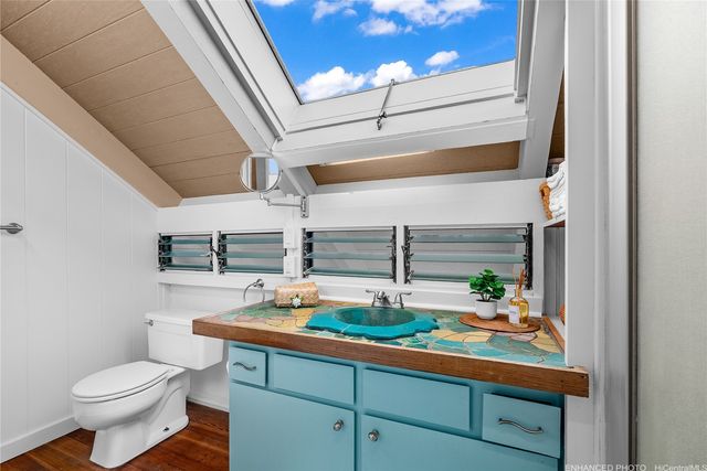 592 Kaimalino Street, Kailua, HI 96734