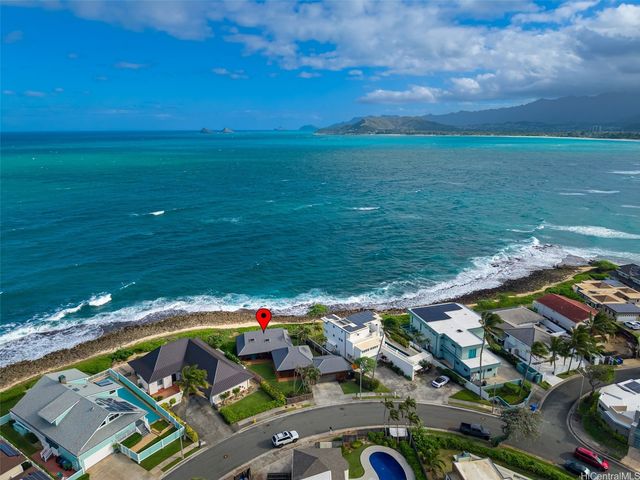 592 Kaimalino Street, Kailua, HI 96734