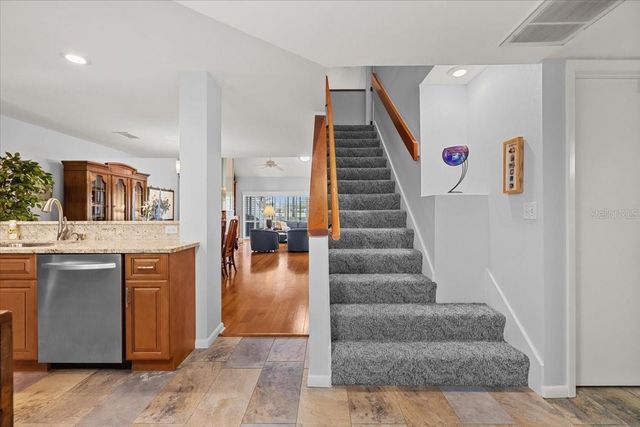 3134 EAGLES LANDING CIRCLE W 3134, Clearwater, FL 33761