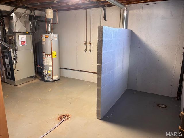 2341 Buller Drive, St Louis, MO 63114