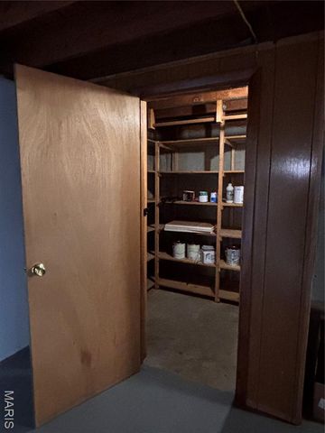 2341 Buller Drive, St Louis, MO 63114