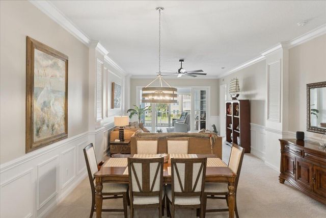 19 W Harbour Isle Dr Drive W 202, Fort Pierce, FL 34949
