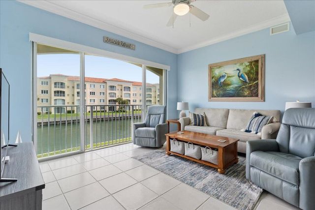 19 W Harbour Isle Dr Drive W 202, Fort Pierce, FL 34949