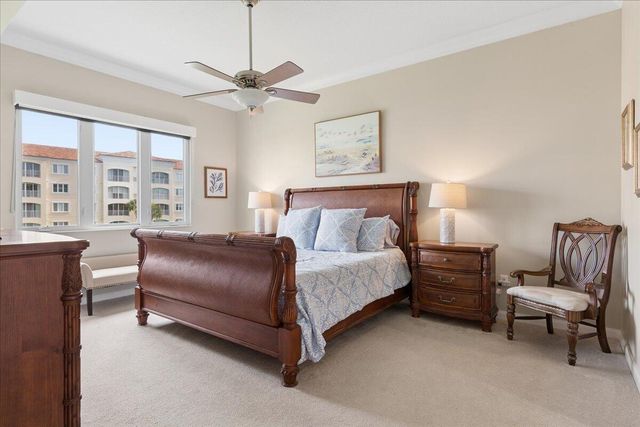 19 W Harbour Isle Dr Drive W 202, Fort Pierce, FL 34949