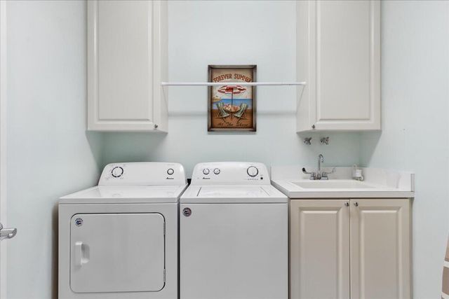 19 W Harbour Isle Dr Drive W 202, Fort Pierce, FL 34949