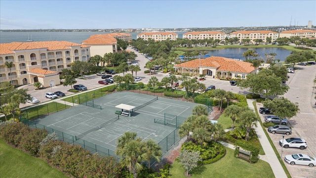 19 W Harbour Isle Dr Drive W 202, Fort Pierce, FL 34949