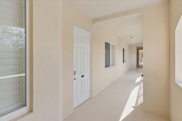 19 W Harbour Isle Dr Drive W 202, Fort Pierce, FL 34949