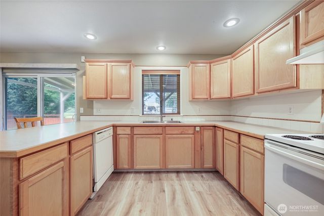15811 90th Street SE, Yelm, WA 98597