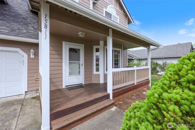 15811 90th Street SE, Yelm, WA 98597