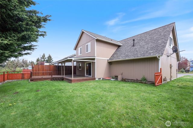 15811 90th Street SE, Yelm, WA 98597