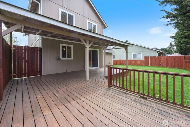 15811 90th Street SE, Yelm, WA 98597