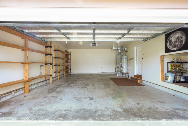 15811 90th Street SE, Yelm, WA 98597
