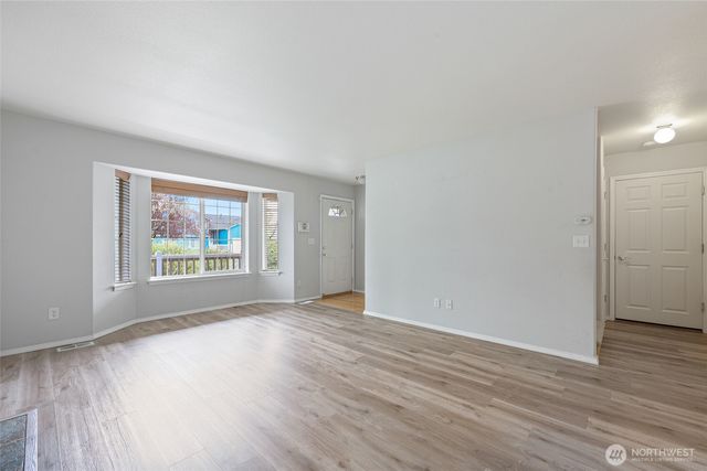 15811 90th Street SE, Yelm, WA 98597
