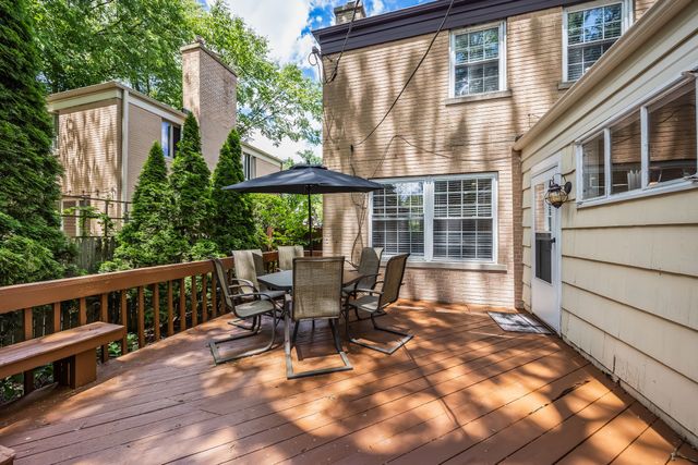 2314 Simpson Street, Evanston, IL 60201