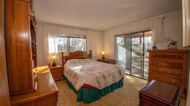 20105 Portero Drive, Redding, CA 96003