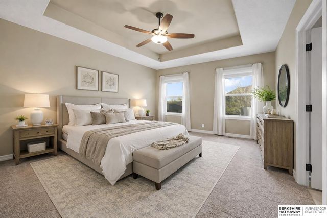 16564 Birch Avenue, Omaha, NE 68136