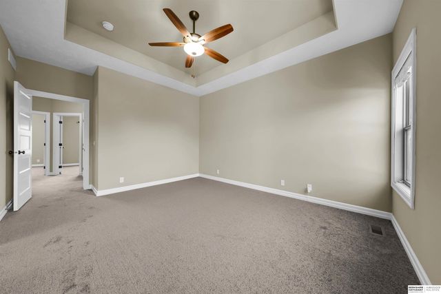 16564 Birch Avenue, Omaha, NE 68136